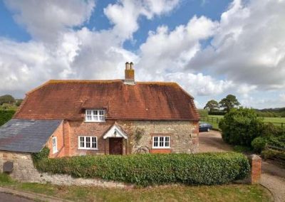 Award winning Grade II Listed Farmhouse Havenstreet IW
